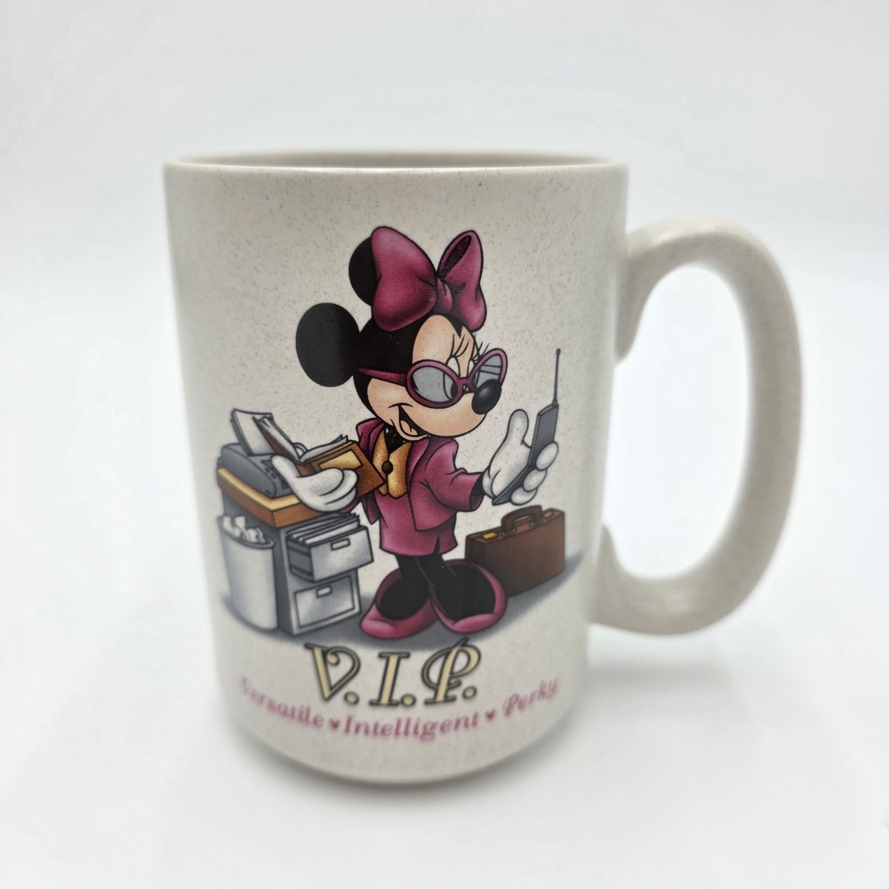 Vintage Walt Disney World Minnie Mouse VIP Versatile Intelligent Perky Mug 16 oz